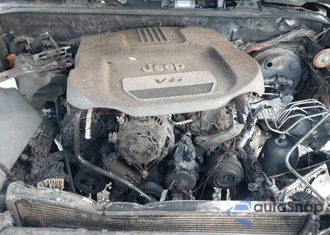 2017 Jeep Wrangler Unlimited Willy Wheeler 4X4 z USA, uszkodzony, nr VIN 1C4BJWDG2HL688383